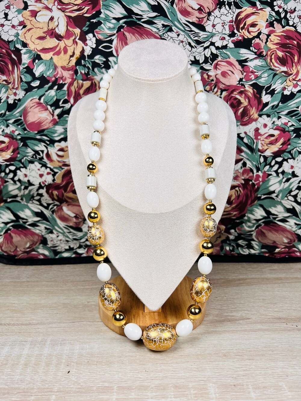 Vintage Signed Japan White Gold Marbled Bead Necklace